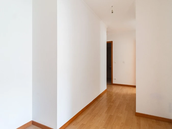 Apartamento T2 para Venda em Alhadas Foto 17