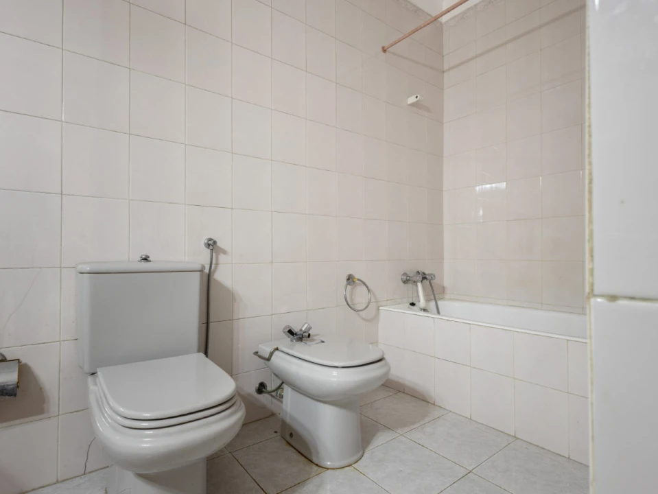 Moradia T3 para Venda em Santa Clara e Castelo Viegas Foto 22