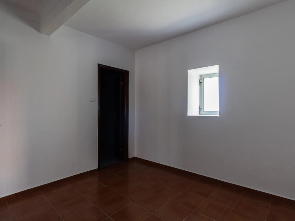 Moradia T2 para Venda em Póvoa de Atalaia e Atalaia do Campo Foto 5