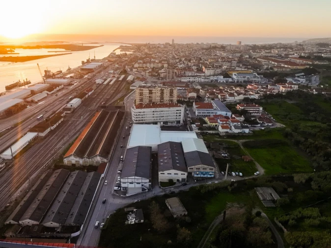 Armazém para Venda em Buarcos Foto 14