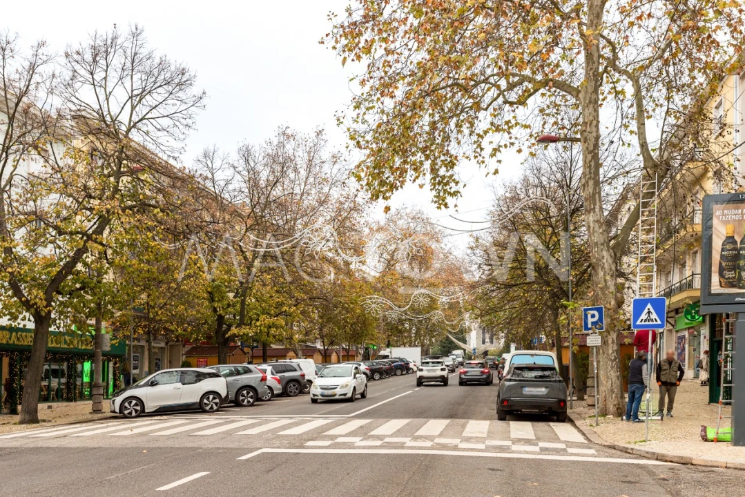 Prédio para Venda em Alvalade Foto 20