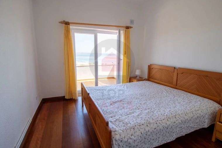 Moradia T3 para Venda em Foz do Arelho Foto 13