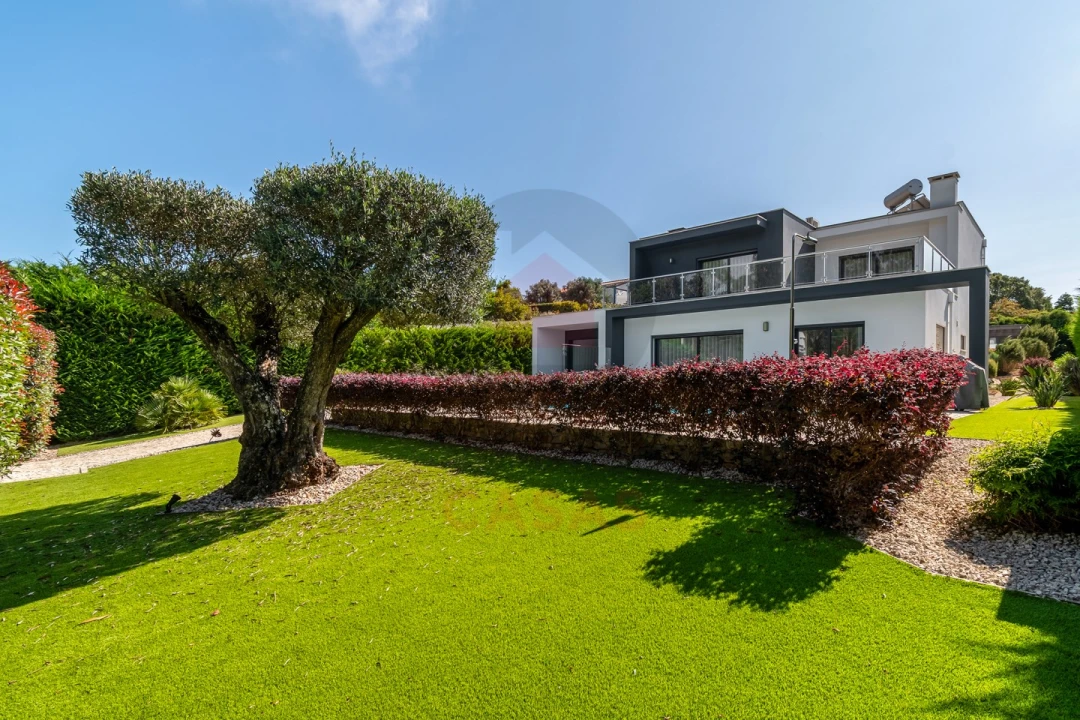 Moradia T3 para Venda em Nadadouro Foto 2