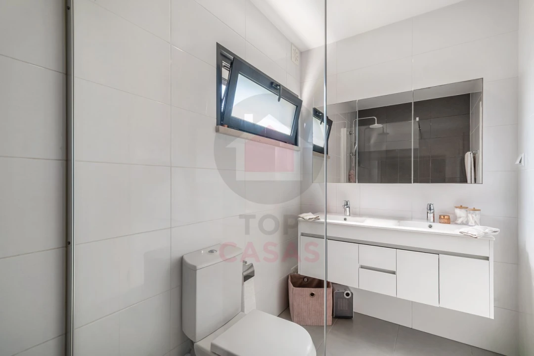 Moradia T3 para Venda em Nadadouro Foto 32