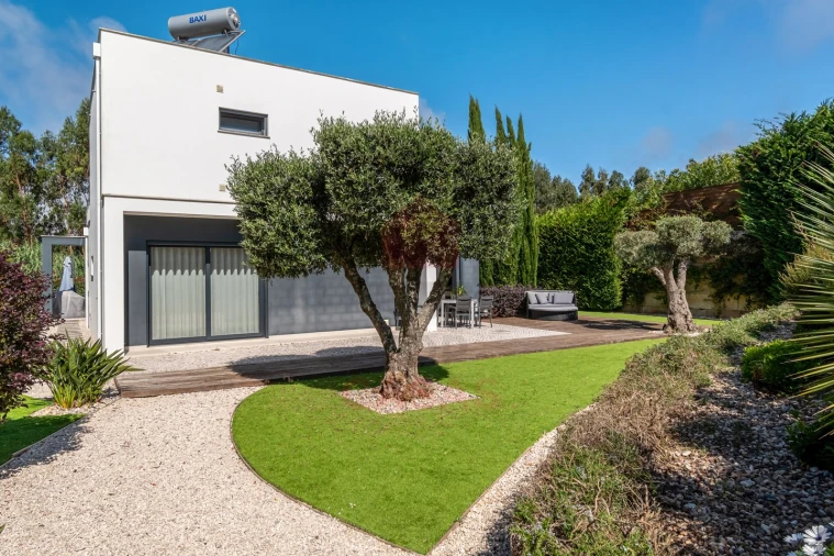 Moradia T3 para Venda em Nadadouro Foto 4