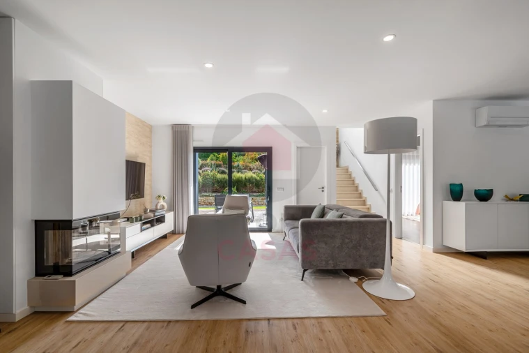 Moradia T3 para Venda em Nadadouro Foto 6