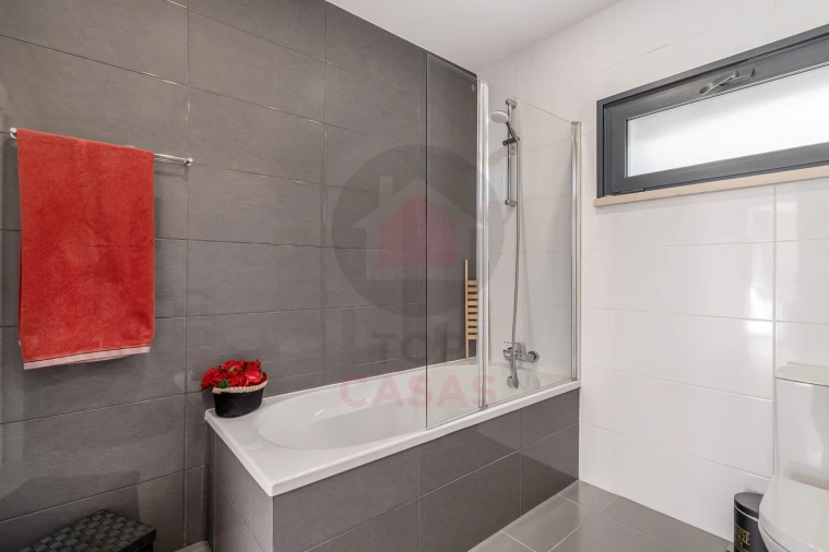 Moradia T3 para Venda em Nadadouro Foto 19