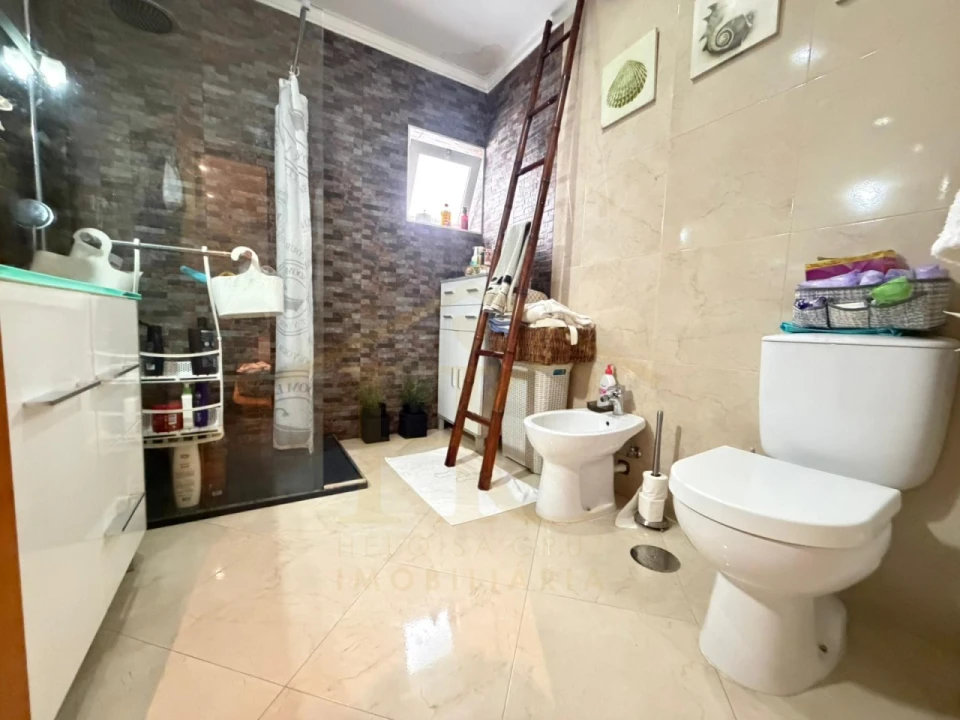 Moradia T3 para Venda em Gondifelos, Cavalões e Outiz Foto 19