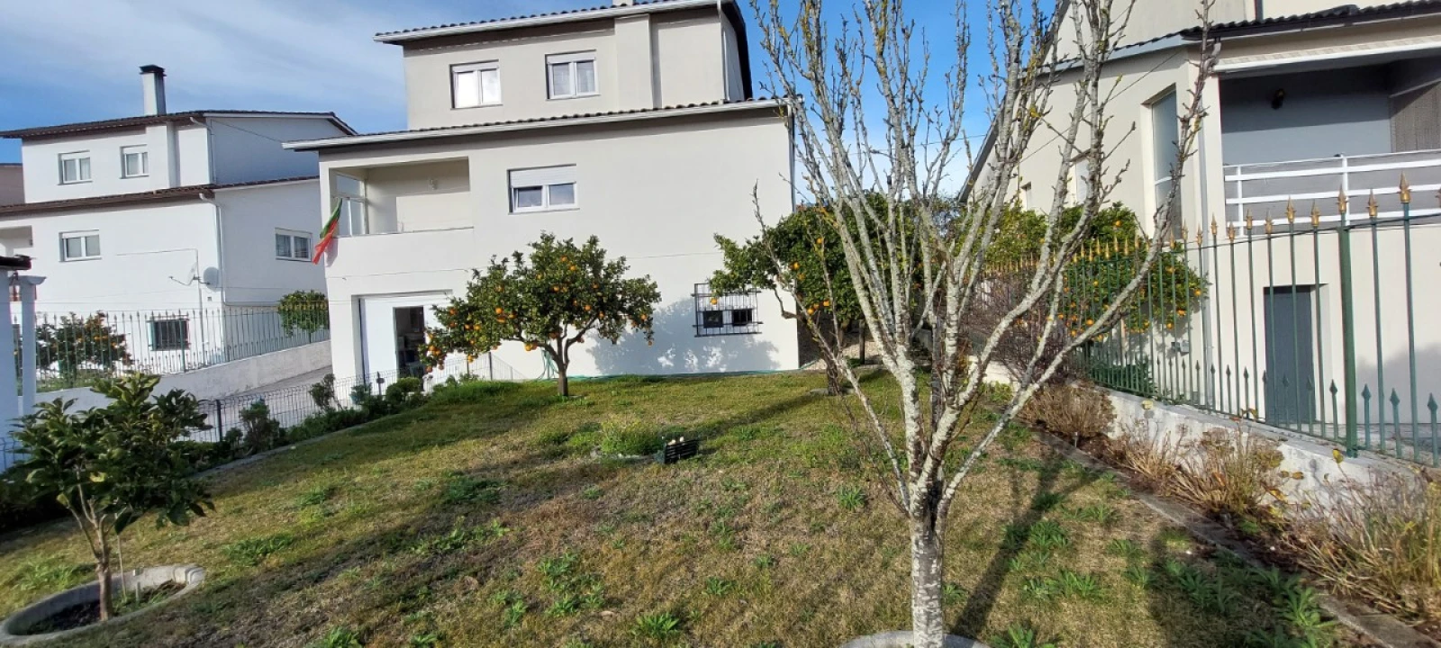 Moradia T4 para Venda em Vieira de Leiria Foto 31