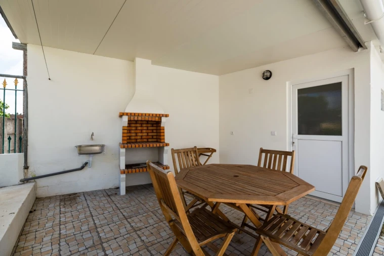 Moradia T4 para Venda em Vieira de Leiria Foto 28