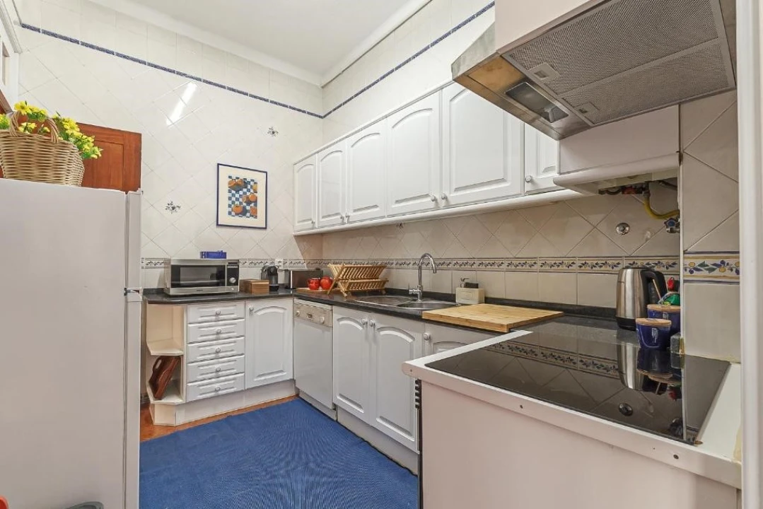 Moradia T4 para Arrendamento em Glória e Vera Cruz Foto 1