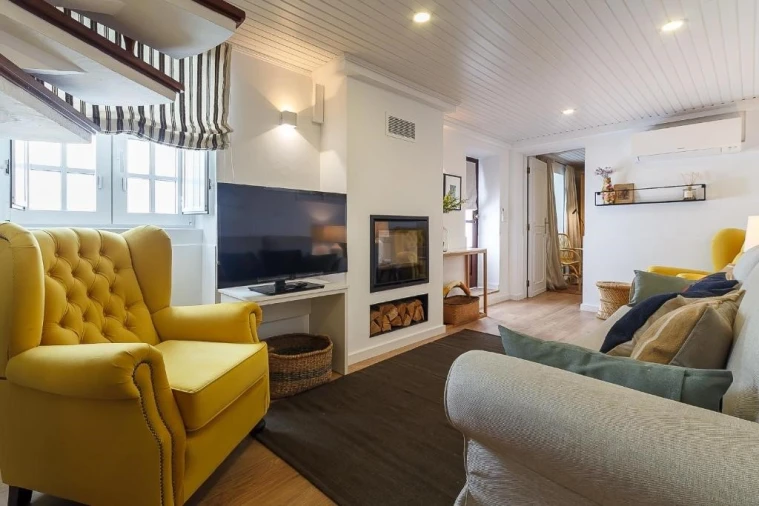 Moradia T4 para Arrendamento em Glória e Vera Cruz Foto 8