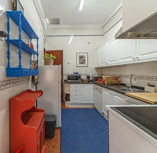 Moradia T4 para Arrendamento em Glória e Vera Cruz Foto 2