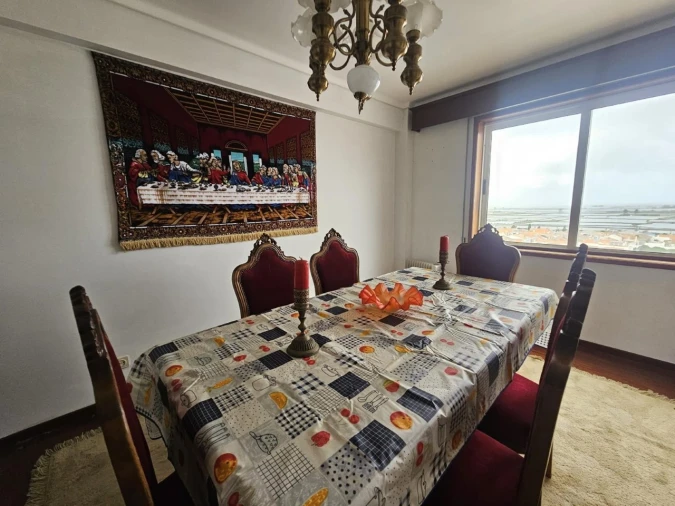 Apartamento T4 para Arrendamento em Glória e Vera Cruz Foto 10