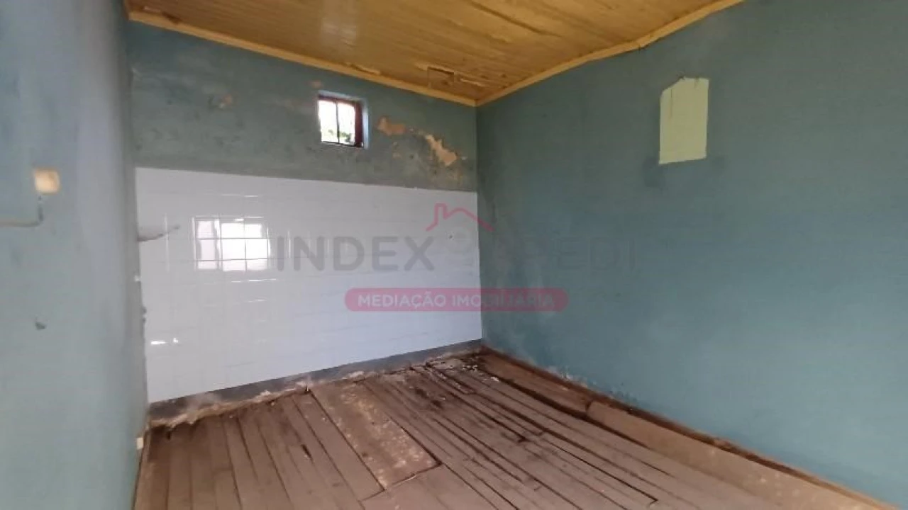 Moradia T3 para Venda em Eixo e Eirol Foto 3