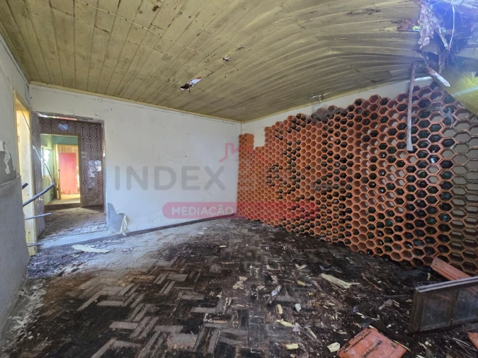 Moradia T3 para Venda em Eixo e Eirol Foto 24