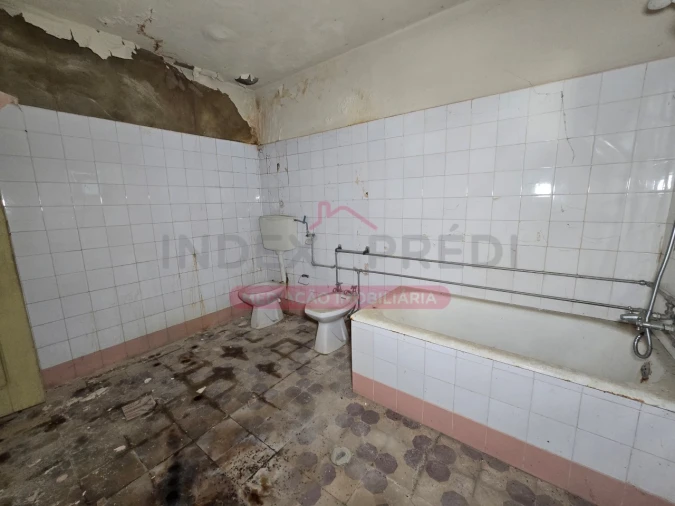 Moradia T3 para Venda em Eixo e Eirol Foto 27