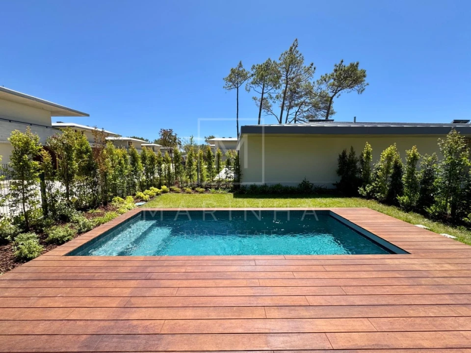 Moradia T3 para Venda em Cascais e Estoril Foto 1