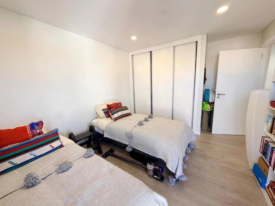 Apartamento T2 para Venda em São Martinho do Porto Foto 12