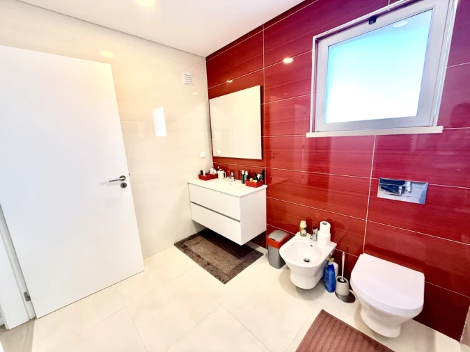 Apartamento T2 para Venda em São Martinho do Porto Foto 17