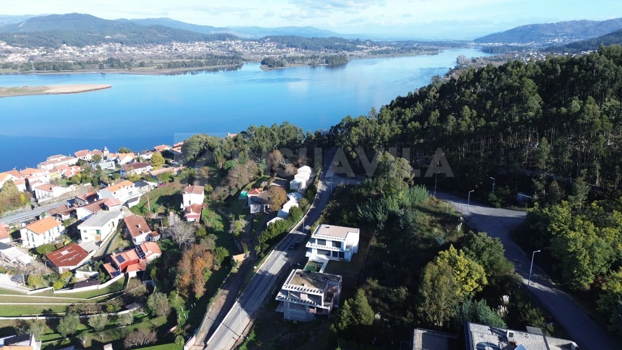 Moradia T3 para Venda em Seixas Foto 15