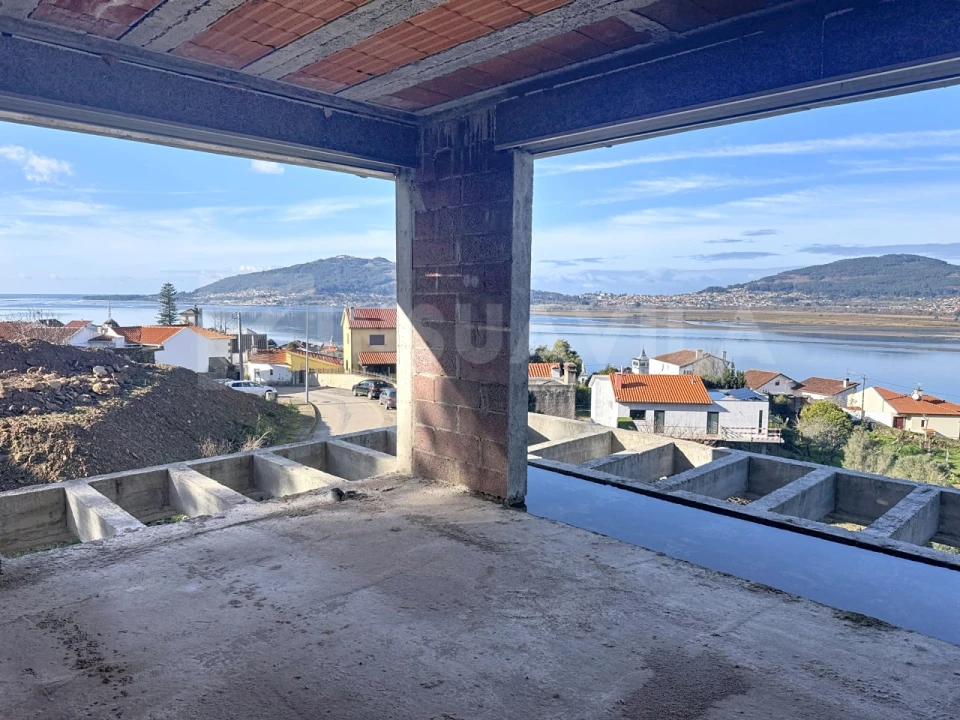 Moradia T3 para Venda em Seixas Foto 11