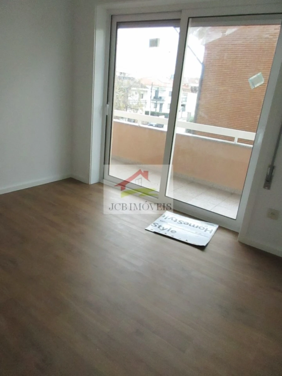 Apartamento T3 para Venda em Aguas Santas Foto 16