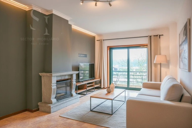 Apartamento T2 para Venda em Sandim, Olival, Lever e Crestuma Foto 1