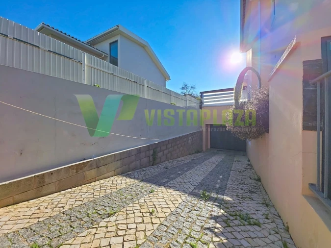 Moradia T4 para Venda em Portimão Foto 28