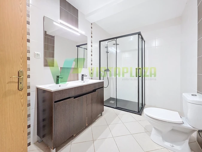 Moradia T4 para Venda em Portimão Foto 31