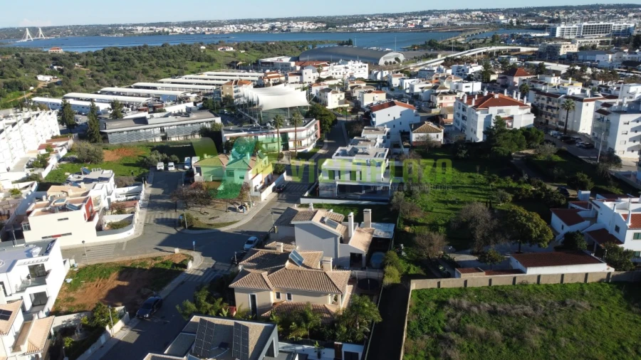 Moradia T4 para Venda em Portimão Foto 37