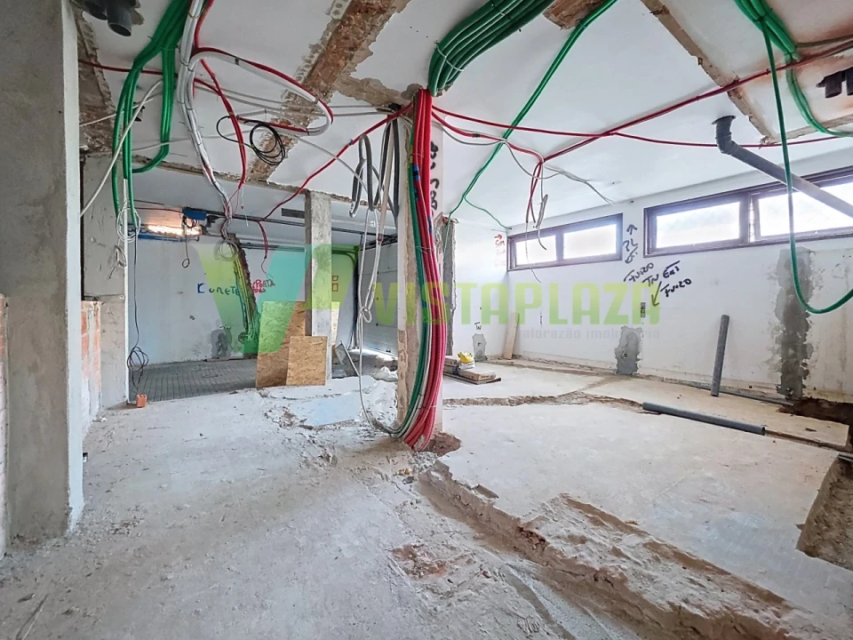 Moradia T11 para Venda em Portimão Foto 19