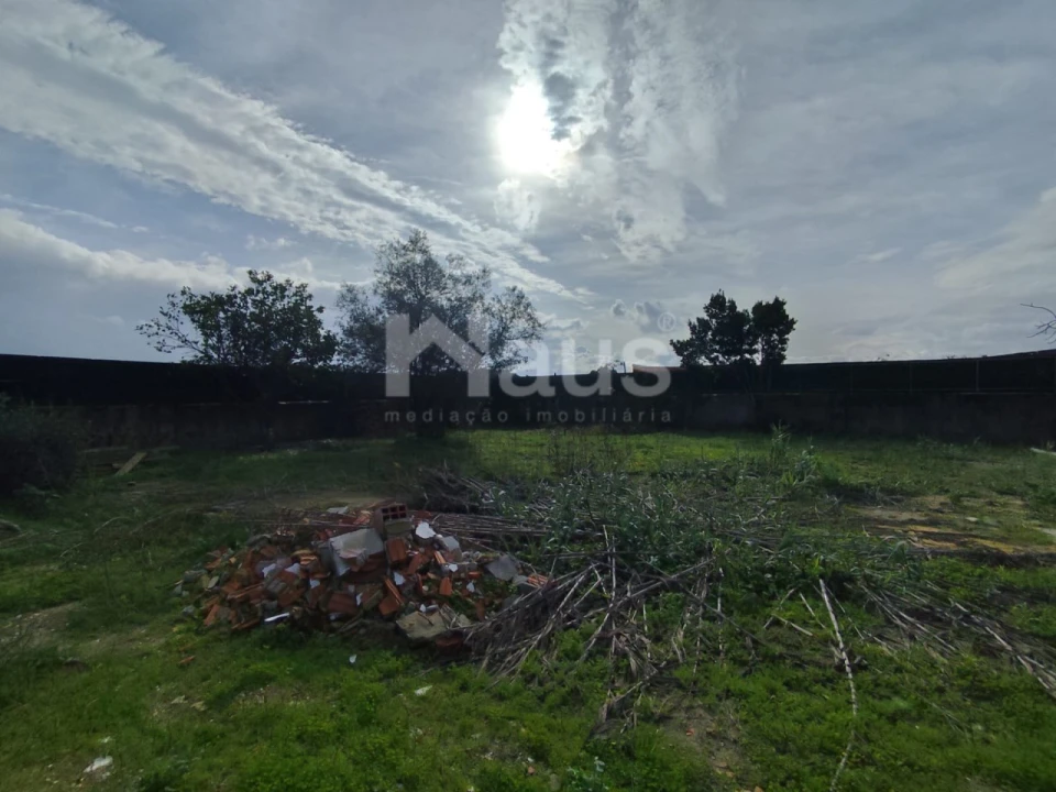 Terreno para Venda em Atalaia e Alto Estanqueiro-Jardia Foto 4