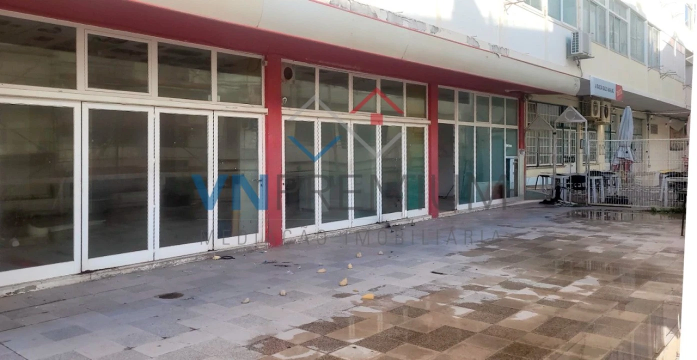 Loja para Venda em Sesimbra (Santiago) Foto 3