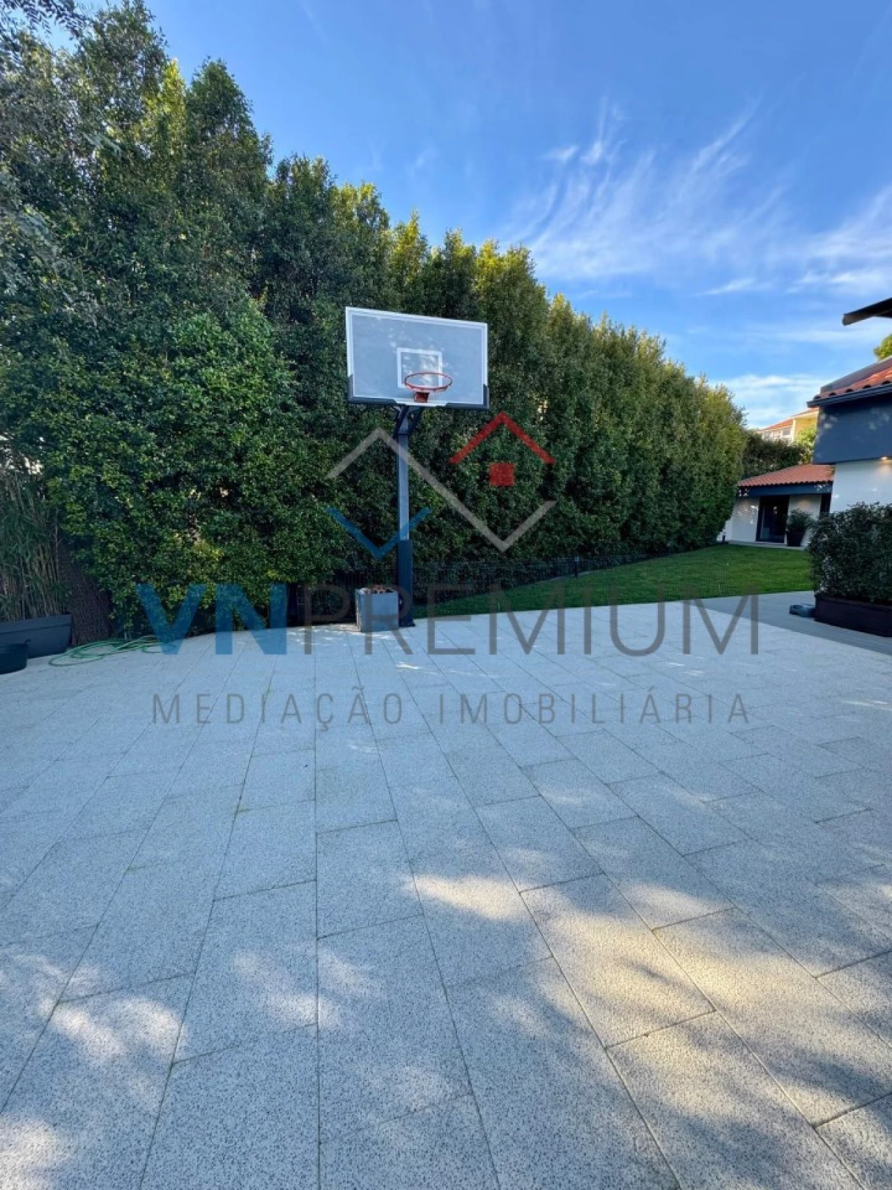 Moradia T3 para Venda em Alcabideche Foto 28