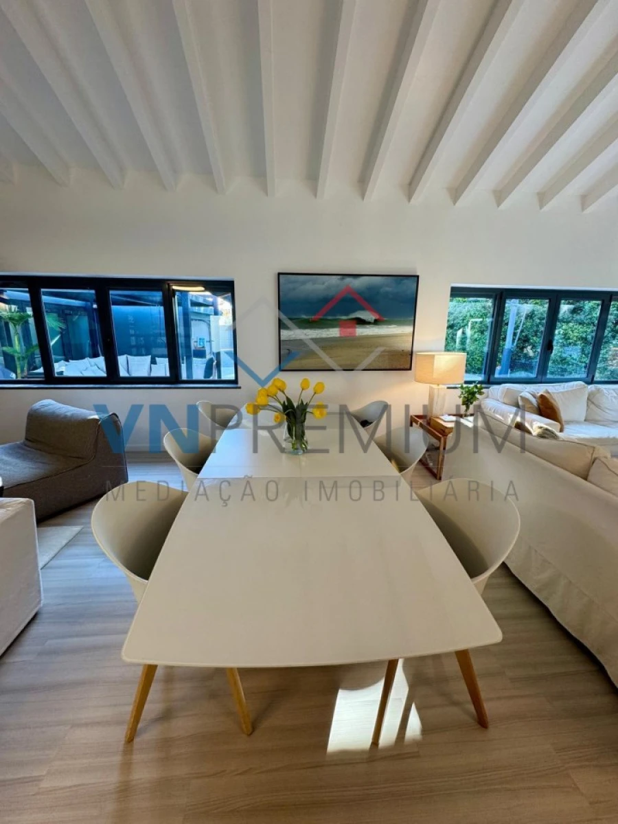 Moradia T3 para Venda em Alcabideche Foto 5