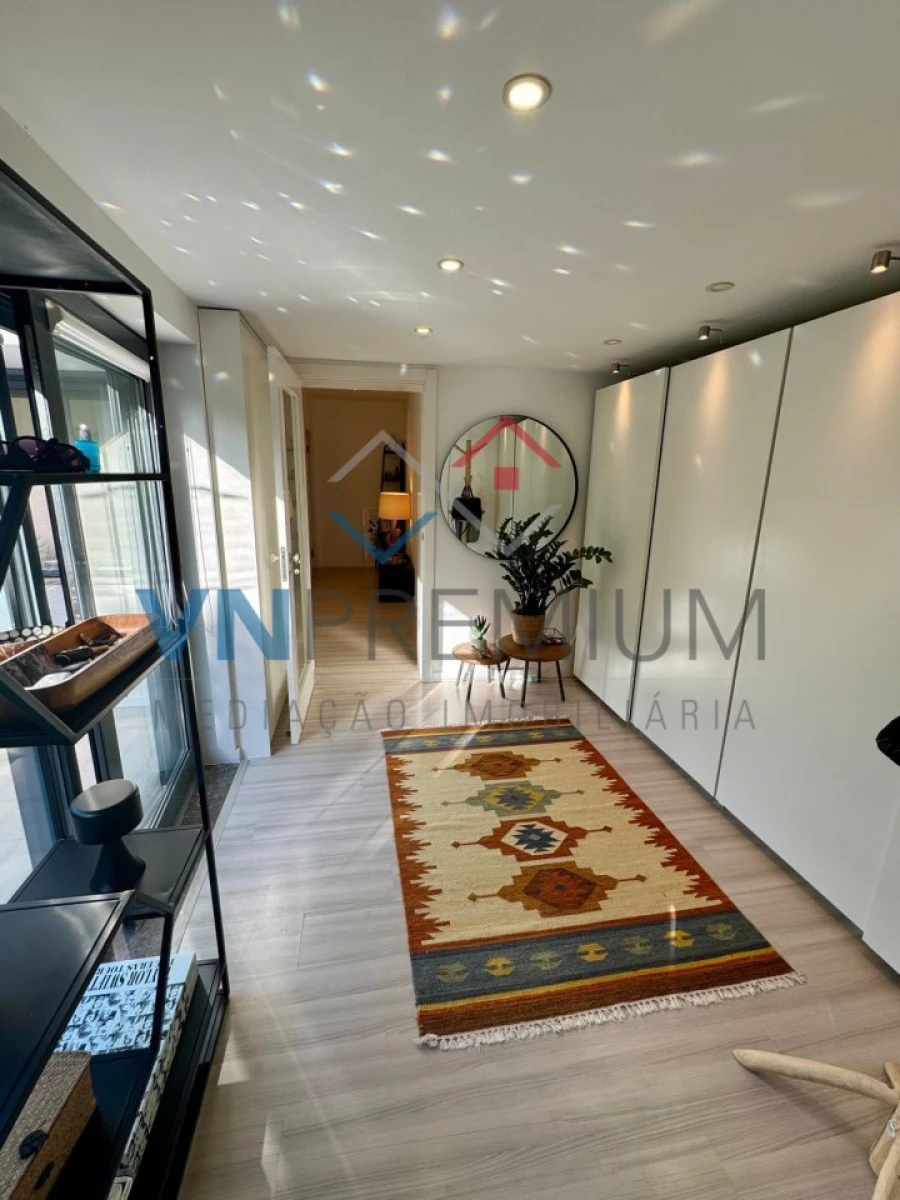 Moradia T3 para Venda em Alcabideche Foto 12