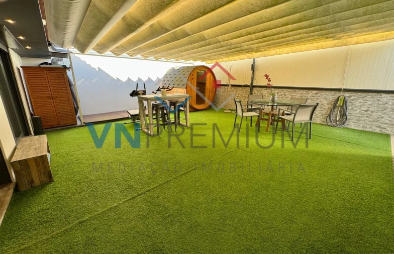 Moradia T3 para Venda em Alcabideche Foto 19