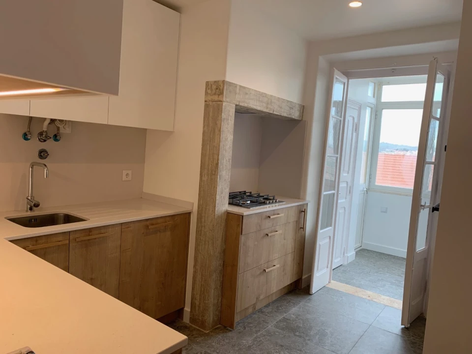 Apartamento T2 para Venda em Campo de Ourique Foto 1