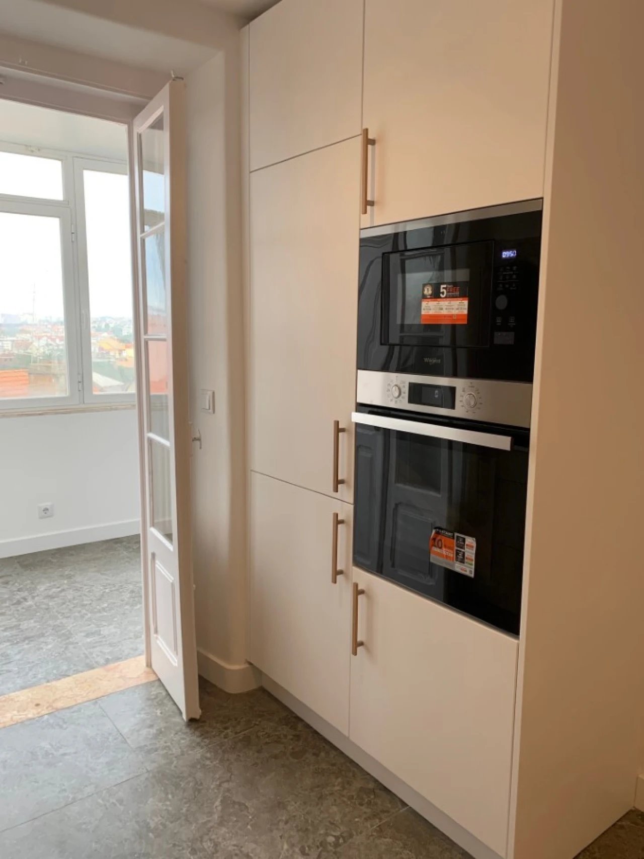 Apartamento T2 para Venda em Campo de Ourique Foto 3