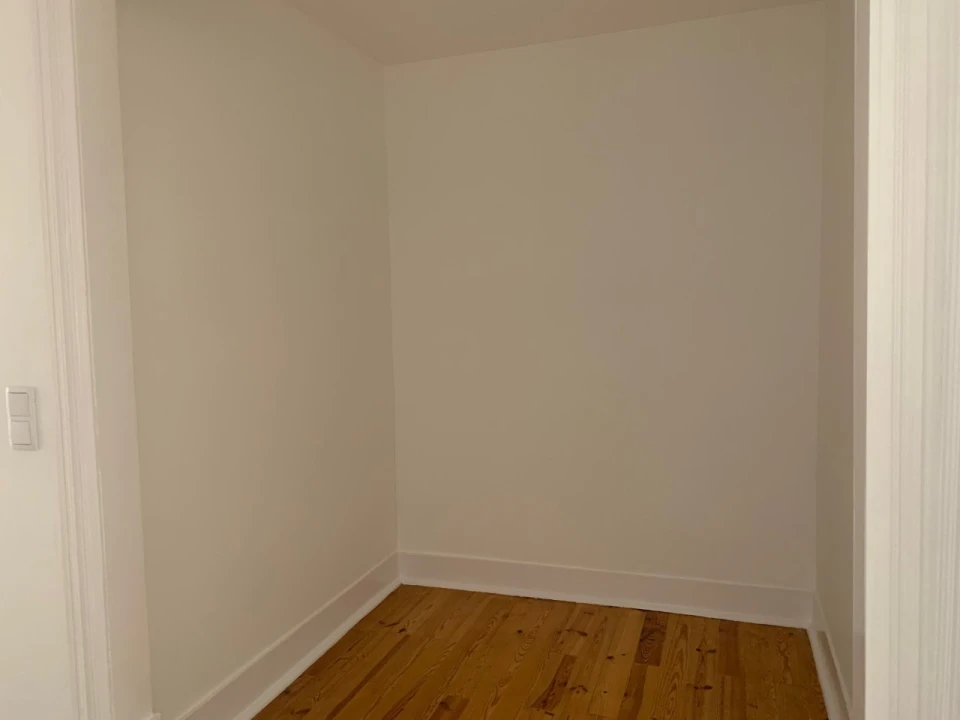 Apartamento T2 para Venda em Campo de Ourique Foto 12