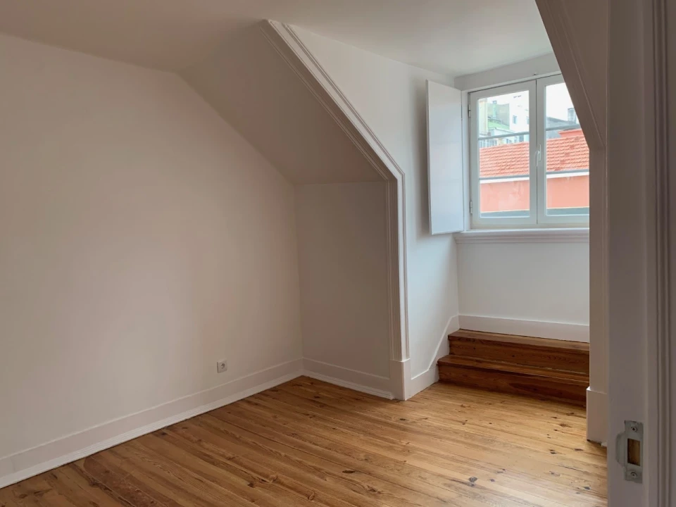 Apartamento T2 para Venda em Campo de Ourique Foto 17