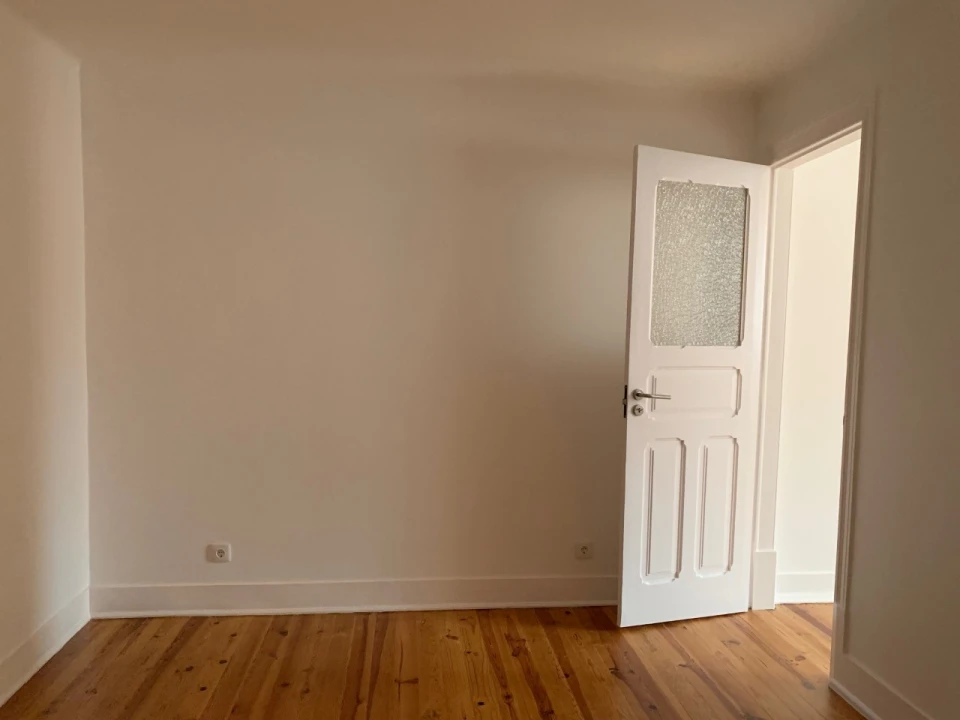 Apartamento T2 para Venda em Campo de Ourique Foto 20