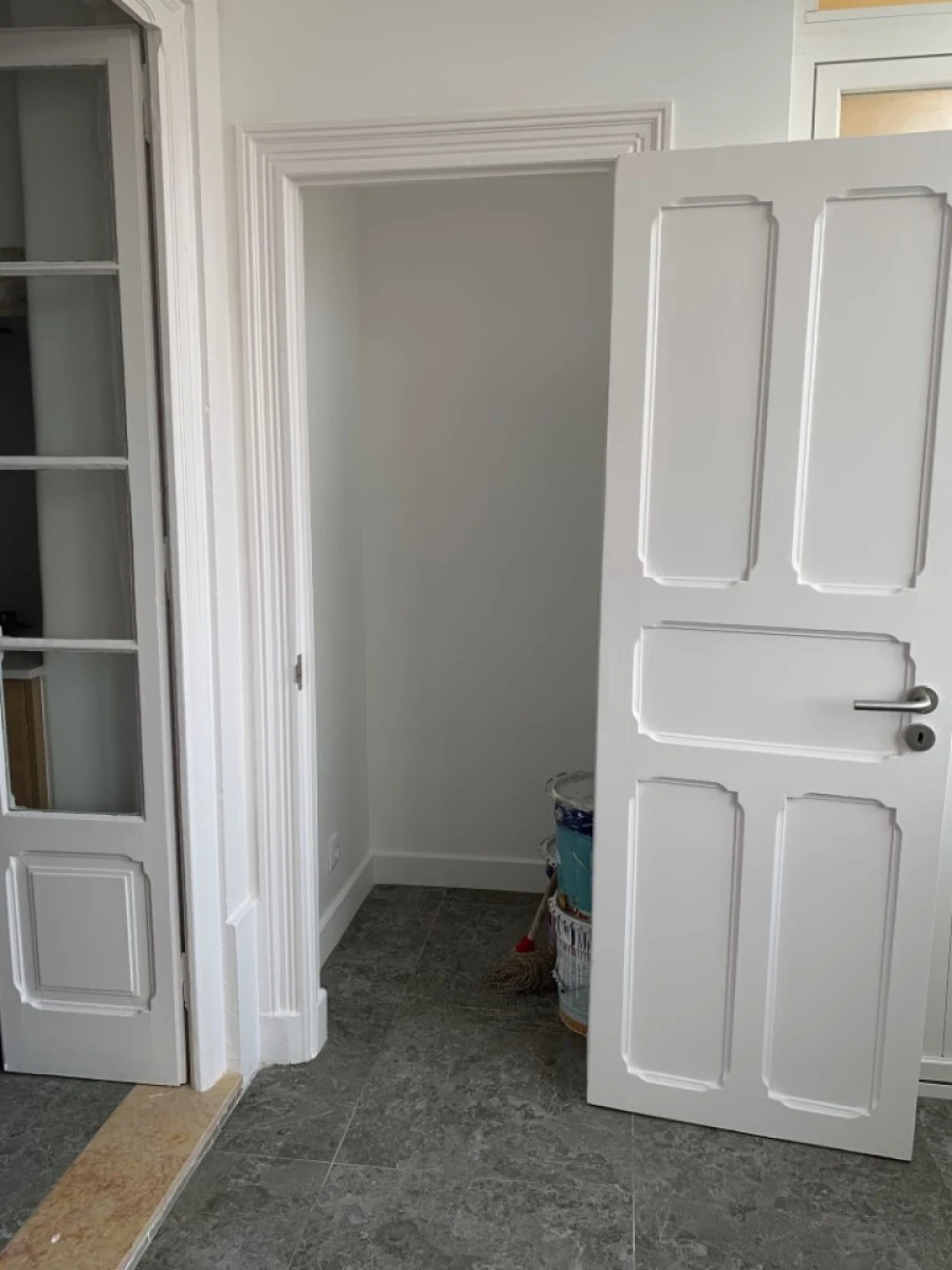 Apartamento T2 para Venda em Campo de Ourique Foto 7