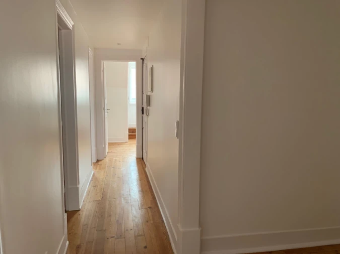 Apartamento T2 para Venda em Campo de Ourique Foto 13