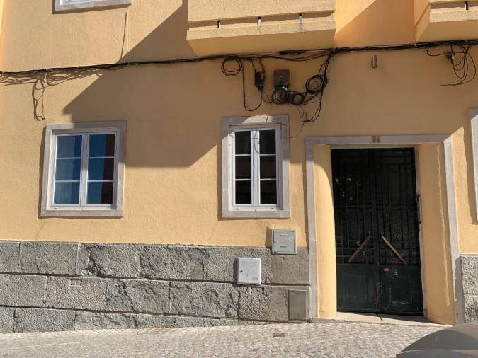 Apartamento T2 para Venda em Campo de Ourique Foto 22