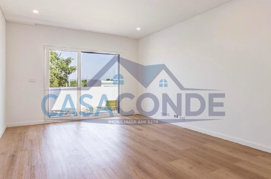 Moradia T3 para Venda em Fernao Ferro Foto 18