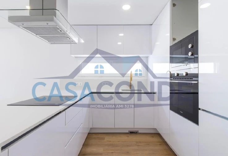 Moradia T3 para Venda em Fernao Ferro Foto 28