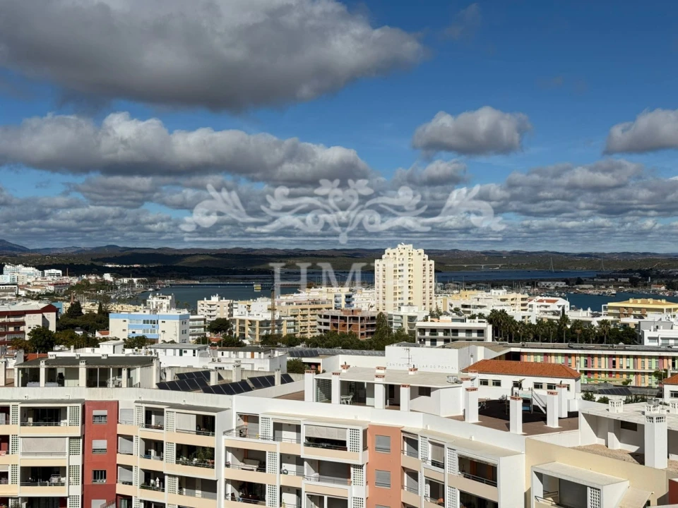 Apartamento T2 para Venda em Portimão Foto 4