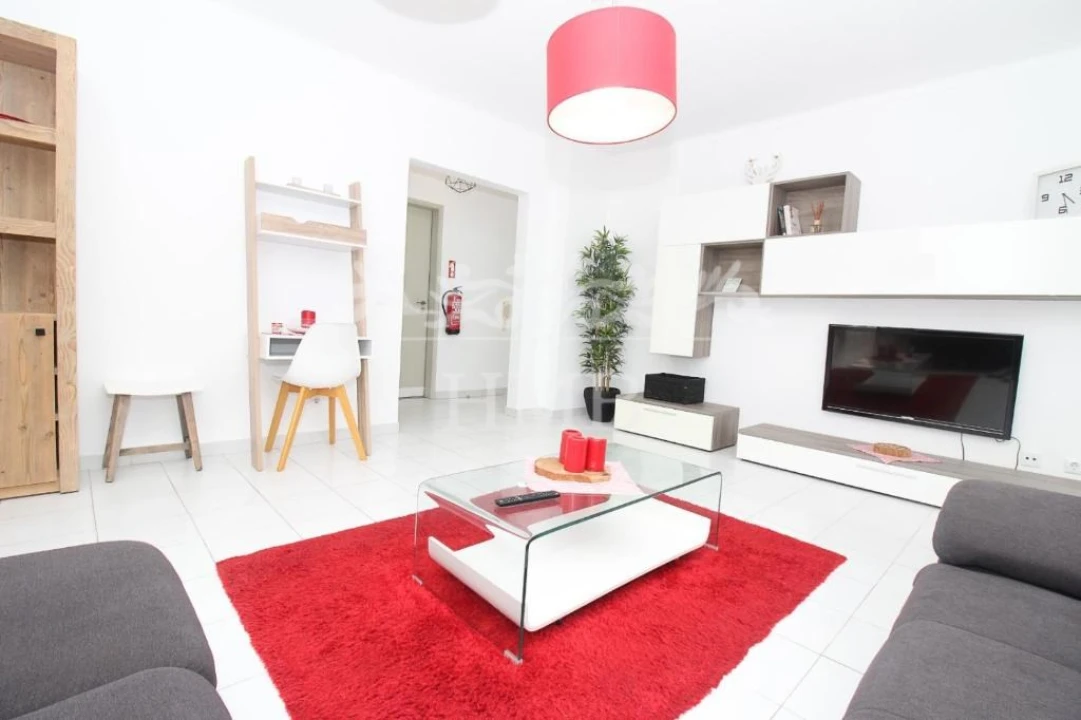 Apartamento T1 para Venda em Portimão Foto 4